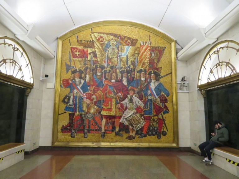 Станция метро «Звенигородская» в туре по метро Санкт-Петербурга