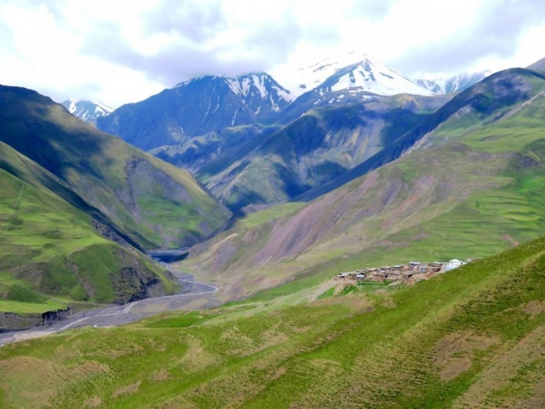 Азербайджанские горы в Хыналыге, Хыналыге, Хыналыге