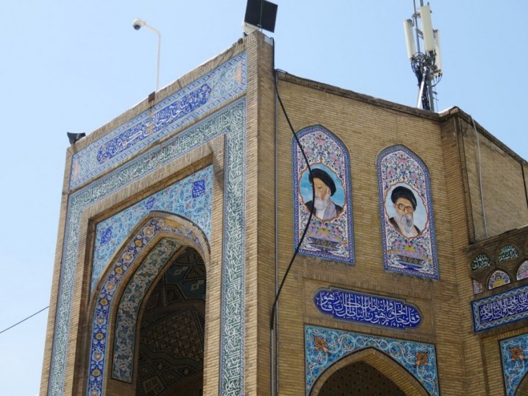 пятничная мечеть в Керманшахе Иран