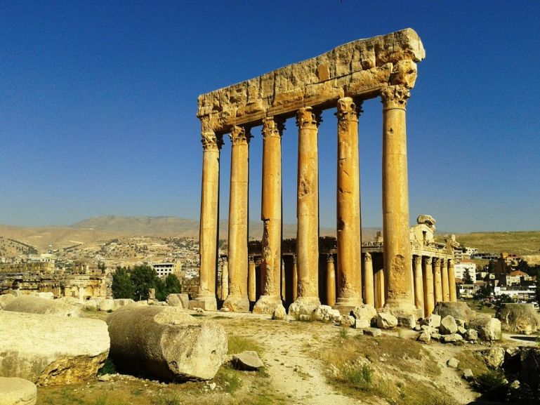 Храм Юпитера в Баальбеке, Ливан