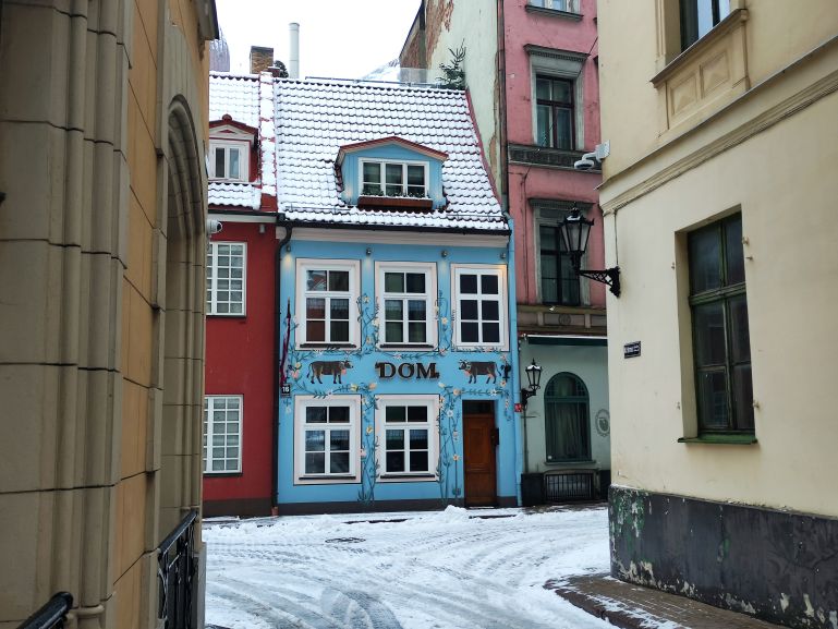 Латвия зимой: старый город Риги